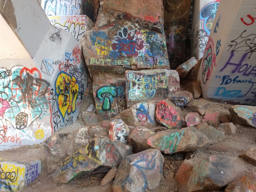 Rainbow Falls Historic Site