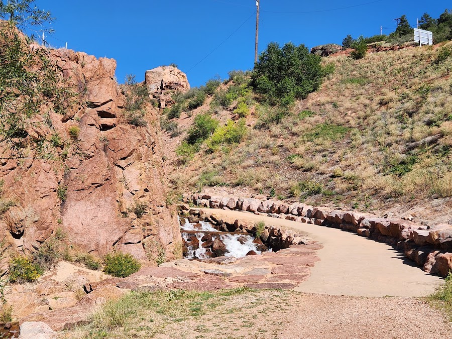 Rainbow Falls Historic Site
