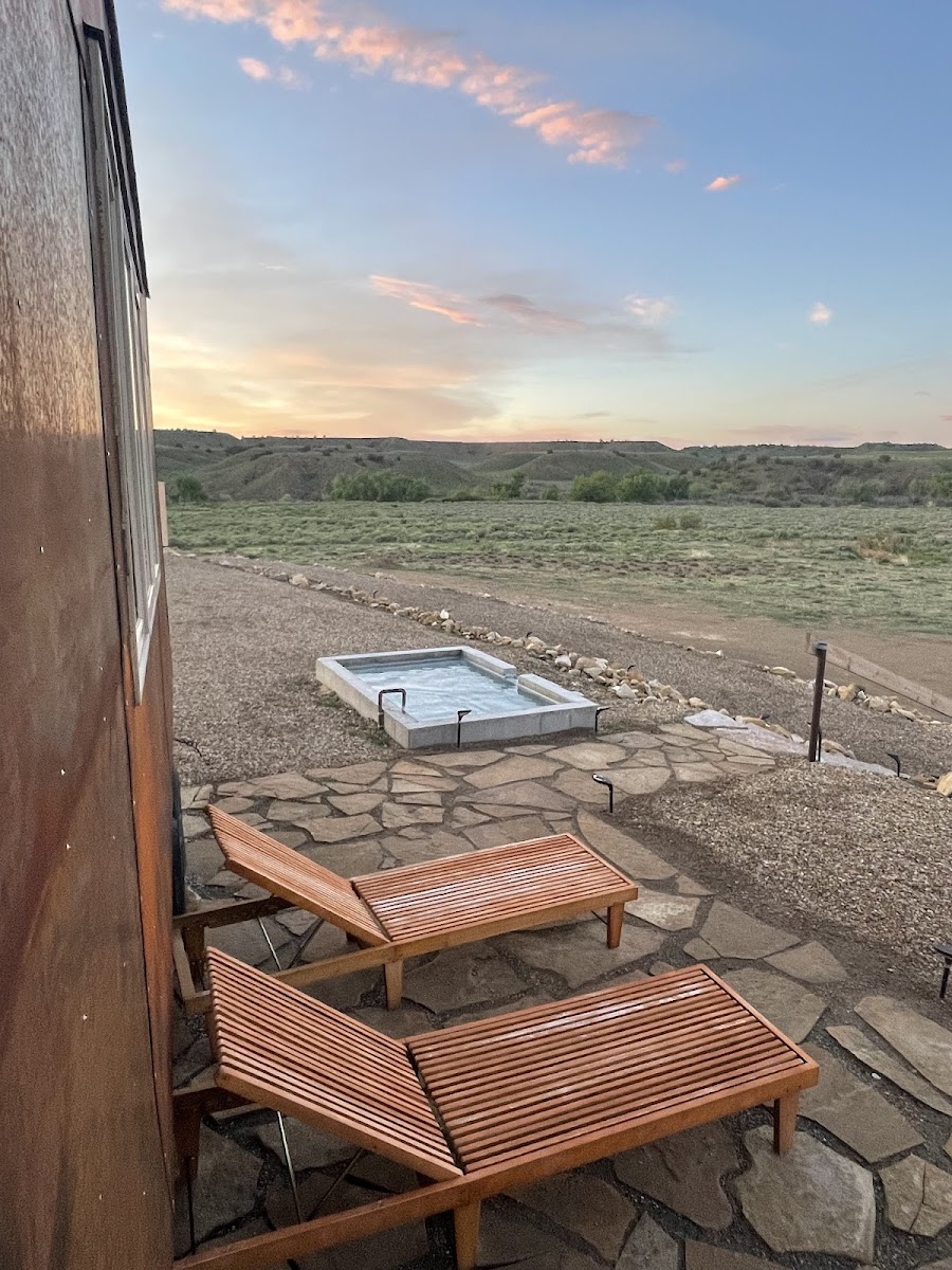 Desert Reef Hot Spring