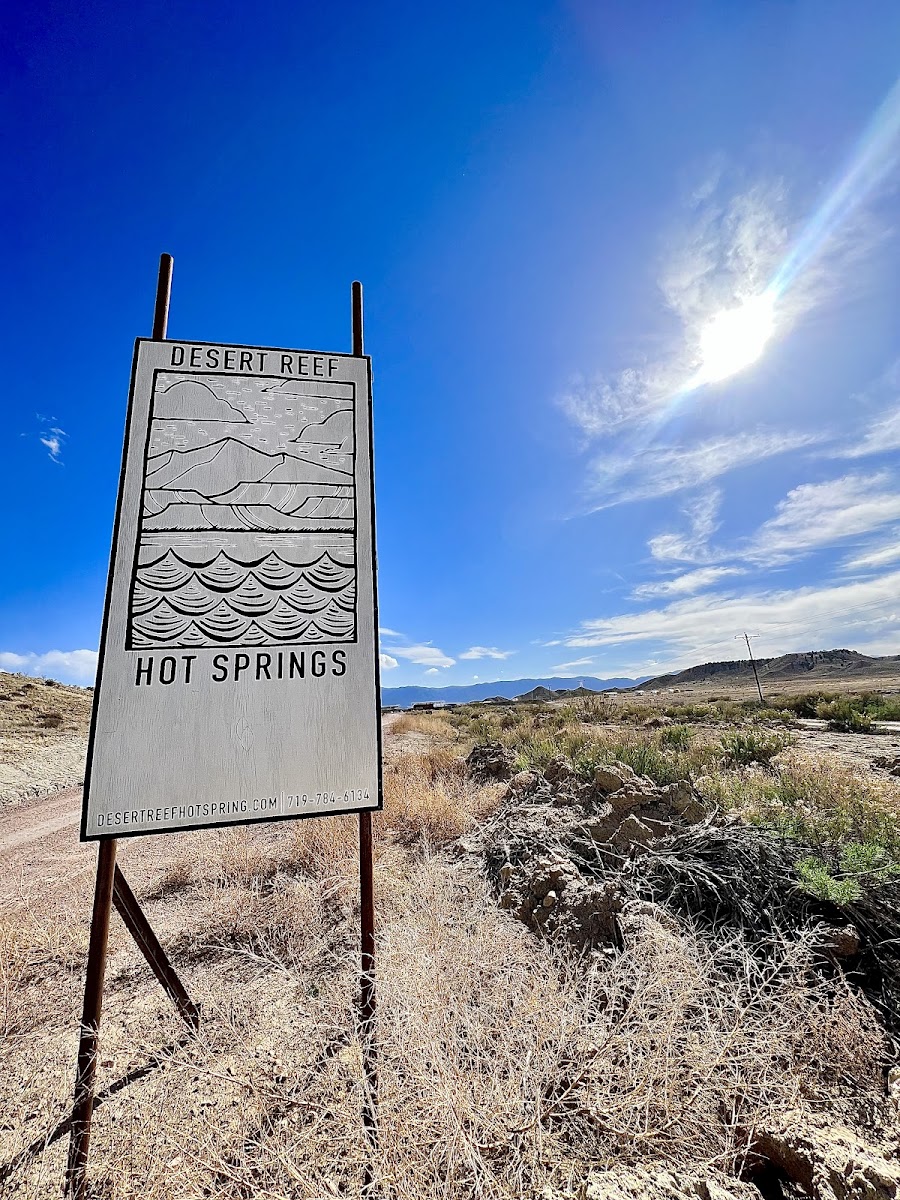 Desert Reef Hot Spring