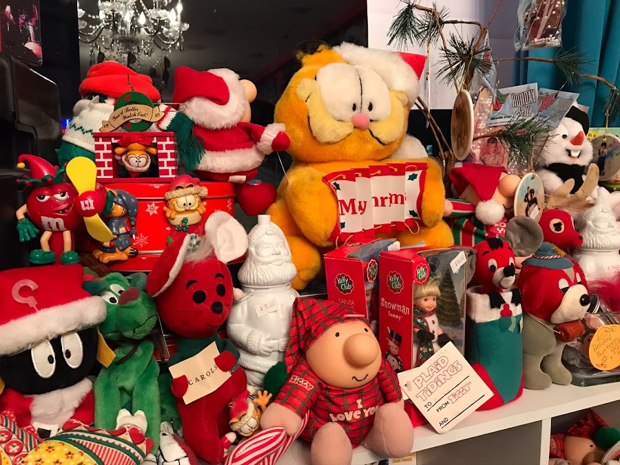 Fifty Two 80's A Totally Awesome Shop