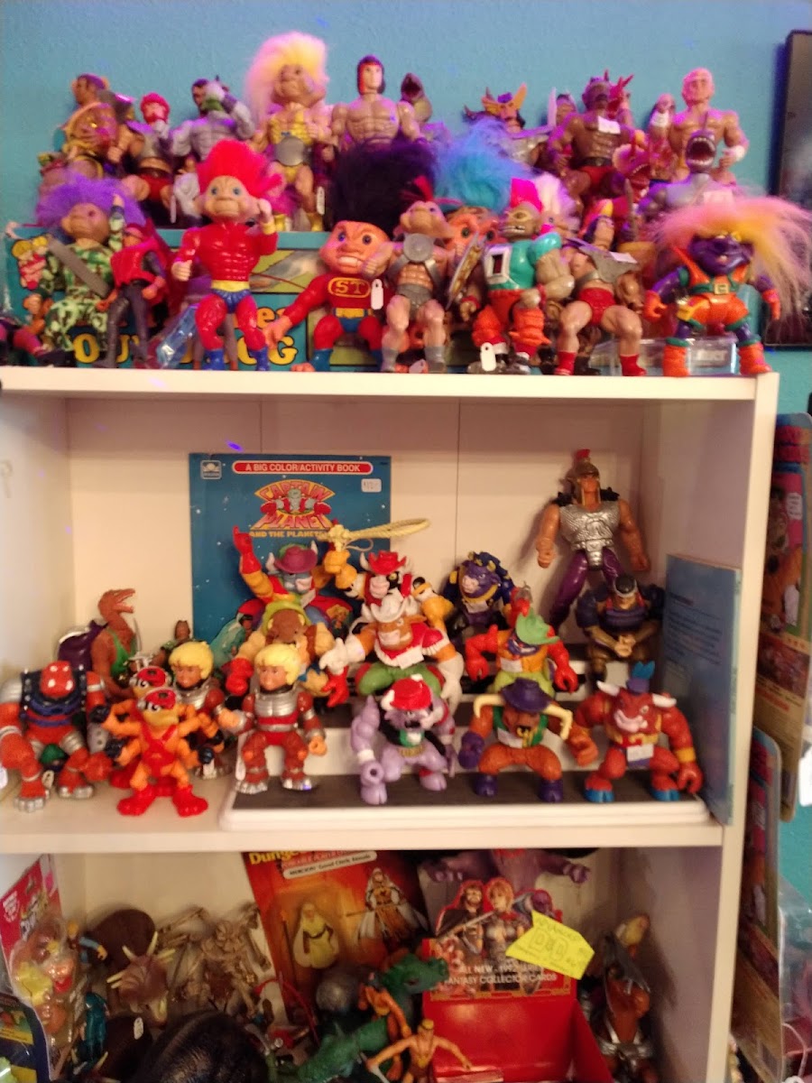 Fifty Two 80's A Totally Awesome Shop