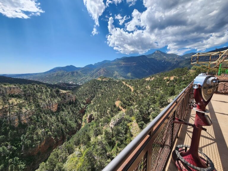 This Colorado Cave Has a Secret History You Have to See to Believe
