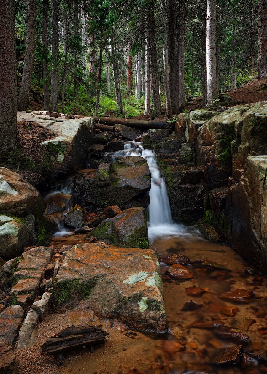 Maxwell Falls Trailhead