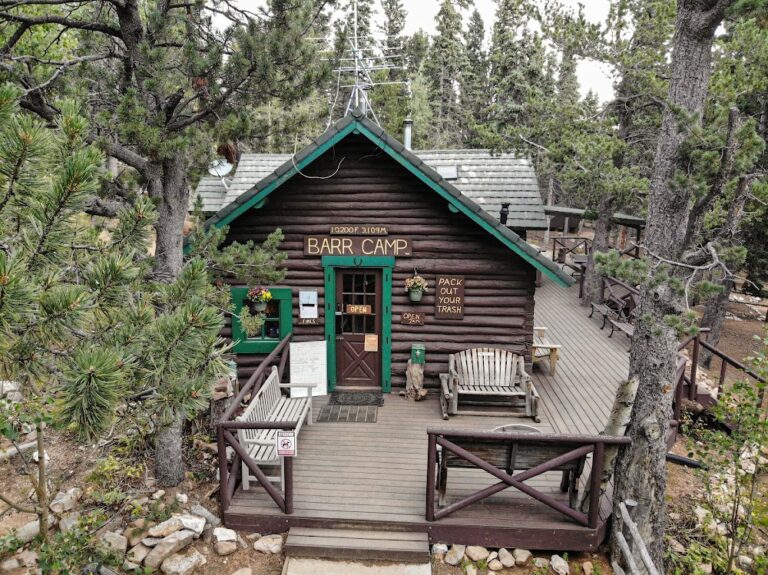 This Legendary Colorado Cabin Is Home to the Most Rewarding Meal in the Mountains