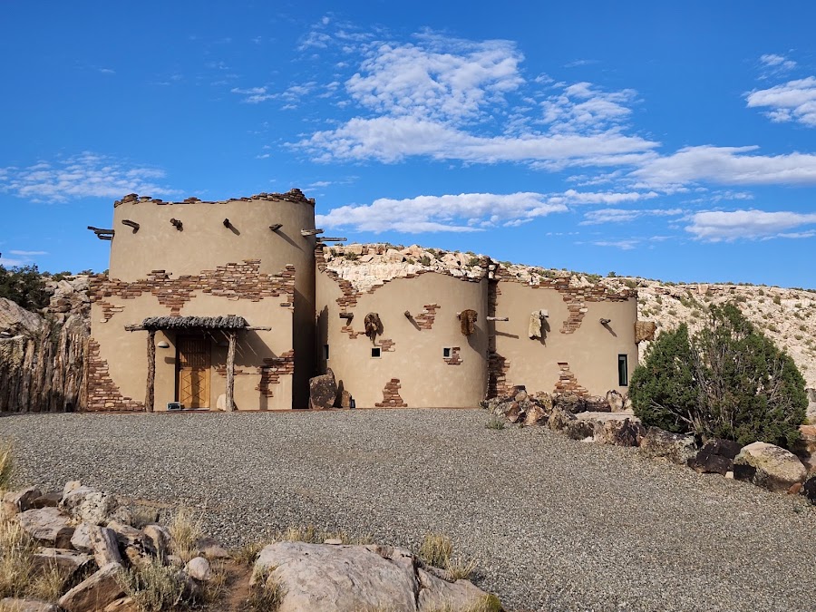 Canyon of the Ancients Guest Ranch