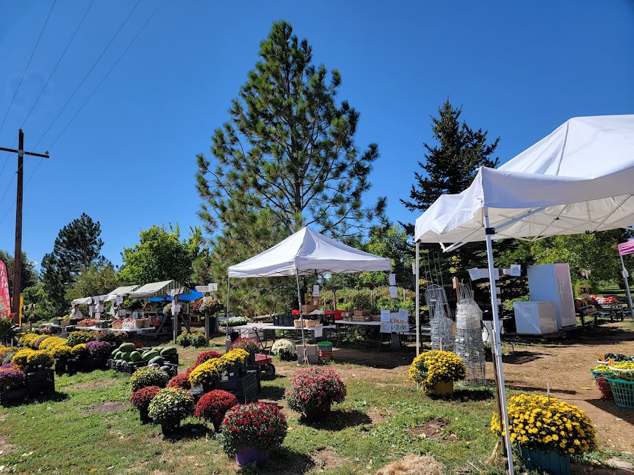 FarmStand at Grant Farms