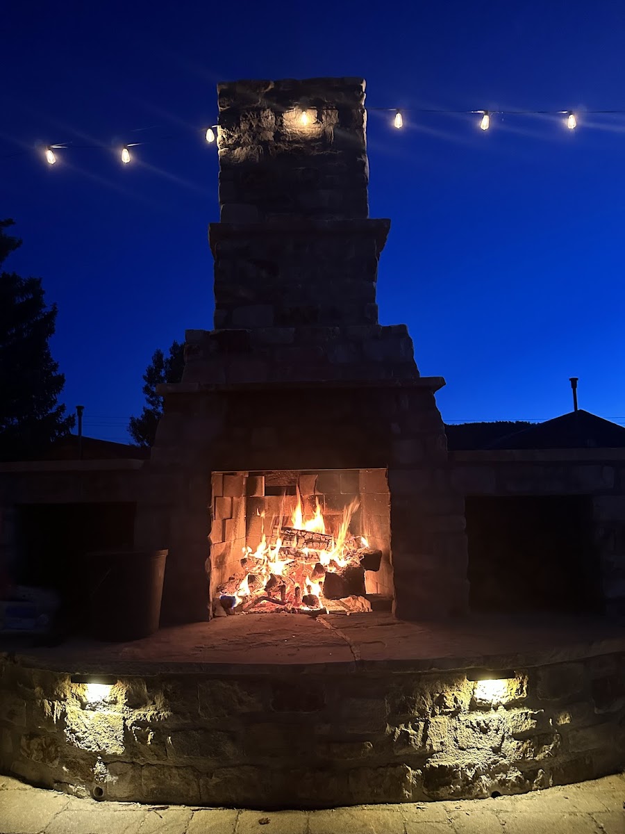 Mountain River Lodge