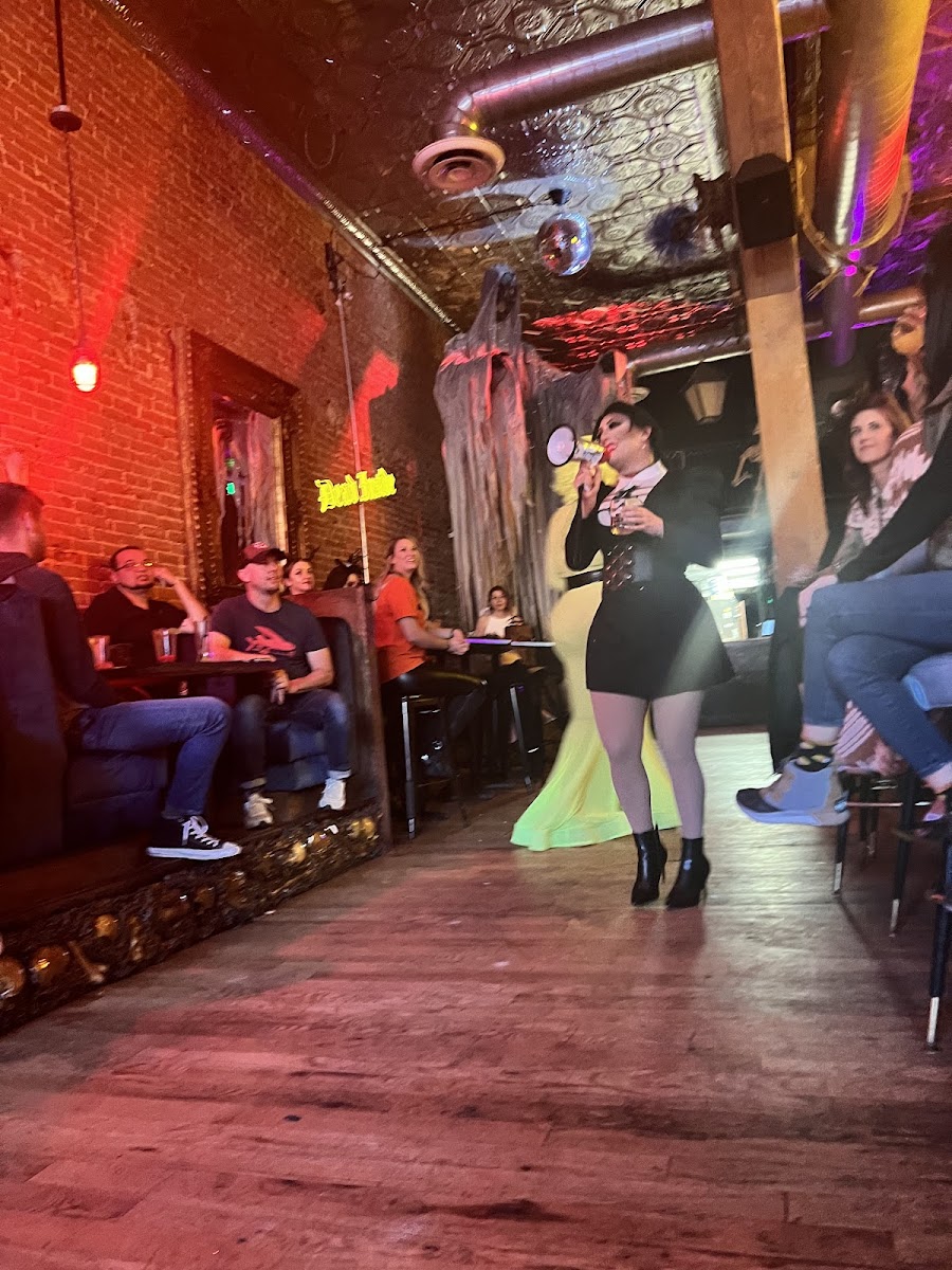 Honor Farm, Haunted Spirit House